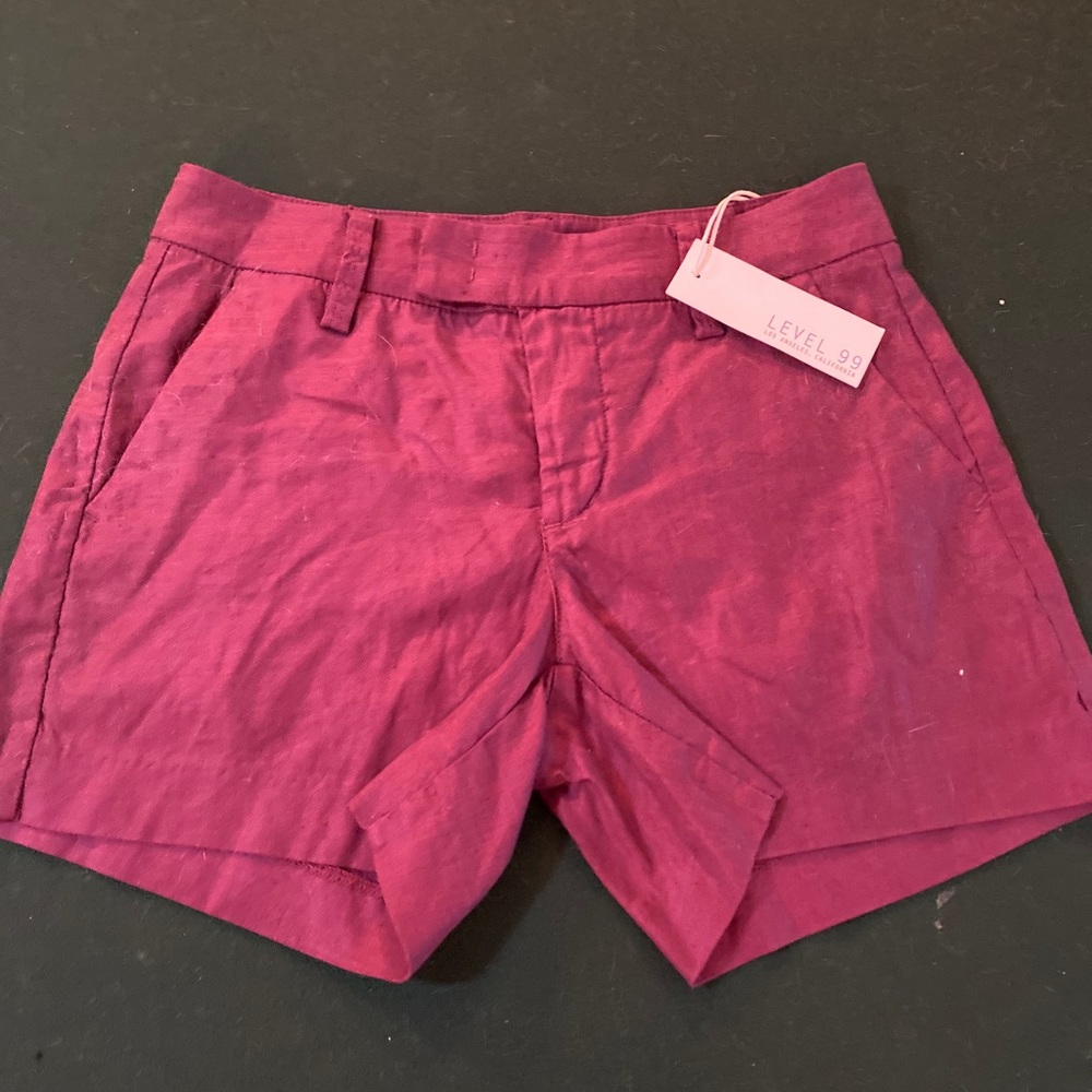 Linen short - Picture 2 of 3